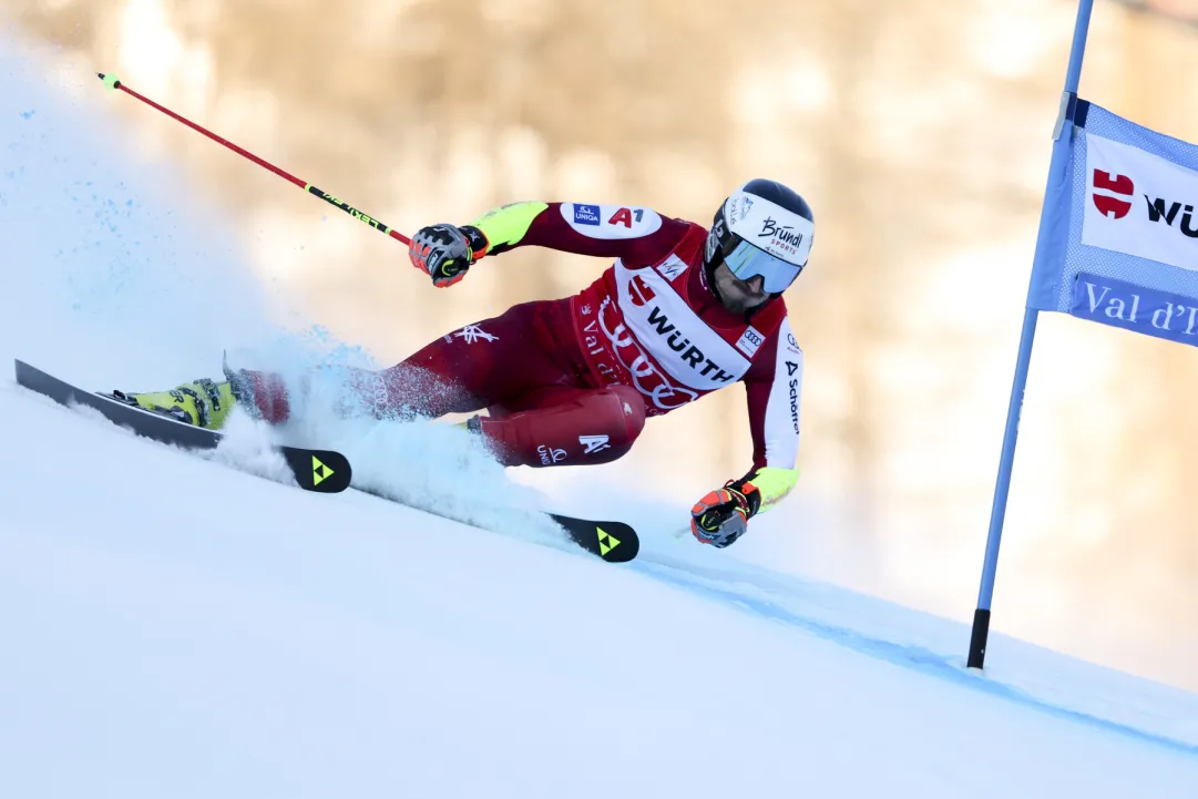 Che spettacolo in Val d'Isère! E' aperta con Brennsteiner davanti ai norge e Odermatt, Vinatz FOTO