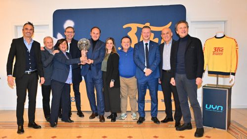 Il 22 dicembre la 3Tre numero 70: un docufilm e la nuova maglia fulmine per tirare la volata a Campiglio