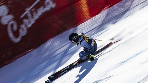 Bassino è in grave difficoltà, tutta la rabbia di Brignone sulla neve della Erta: 'Ora devo valutare cosa fare'