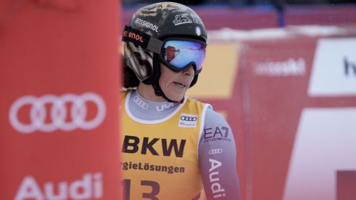 La Val Gardena è una cartolina da sogno, via alla stagione degli uomini jet: alle 11.45 la prima discesa!