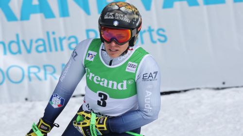 Brignone racconta la vigilia di Are: 'Neve primaverile che mi piace, vorrei fare bene anche in slalom'