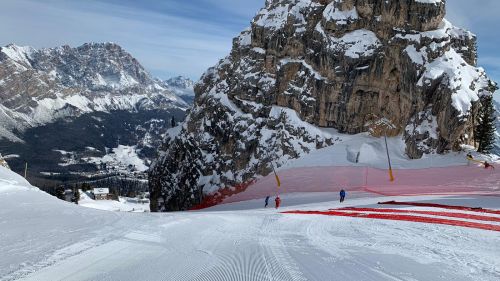 Odermatt comanda già in prova a Wengen, Kilde perde tanto in alto: Casse e Schieder solidi