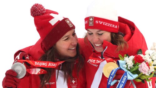 Il sorriso di Bassino sotto la neve di Ushuaia, prima giornata in pista per le big azzurre. Oggi rientrano Gross e Razzoli