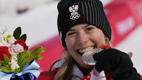 Katharina sotto i ferri in serata, che dispiacere non vedere il sorriso di Liensberger nella 