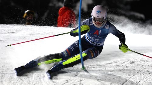 Bassino è in grave difficoltà, tutta la rabbia di Brignone sulla neve della Erta: 'Ora devo valutare cosa fare'