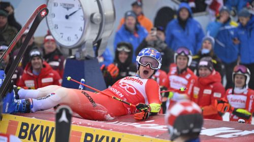 Dalla nebbia di Adelboden spunta sempre Odermatt: dominio totale nel tempio, De Aliprandini salva l'Italia