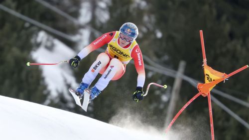 Odermatt comanda già in prova a Wengen, Kilde perde tanto in alto: Casse e Schieder solidi