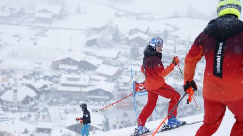 Dalla nebbia di Adelboden spunta sempre Odermatt: dominio totale nel tempio, De Aliprandini salva l'Italia