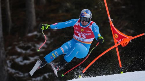 Paris, &egrave; il tuo giorno! Alle 11.45 parte la discesa completa della Val Gardena, &egrave; una Saslong da sogno