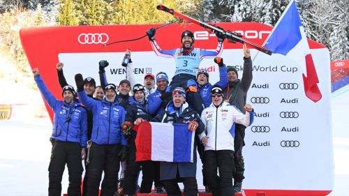 Salto con gli sci: Anze Lanisek davanti a tutti nella qualificazione di Wisla, l'Italia fa tre su quattro
