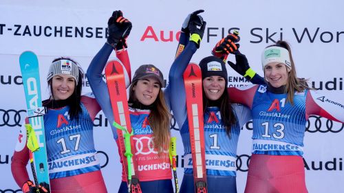 Tutti in ansia per Kilde a Wengen, Paris si prende il podio e dice la sua: 'Tre gare dure, ma siamo sempre a rischio'