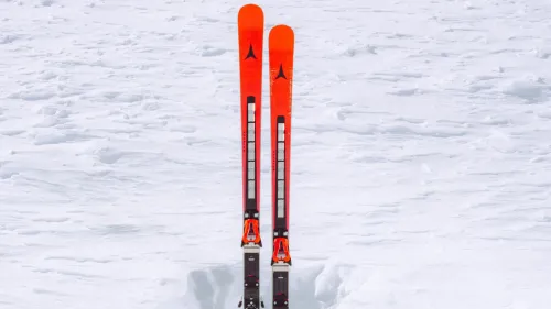 Il DNA Redster protagonista con gli Atomic Summer Racing Ski Test 2026: si fa base allo Stelvio