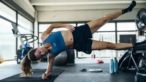 Ad un mese dal secondo intervento al ginocchio, Marta Bassino può già lavorare a tutta tra pesi e atletica
