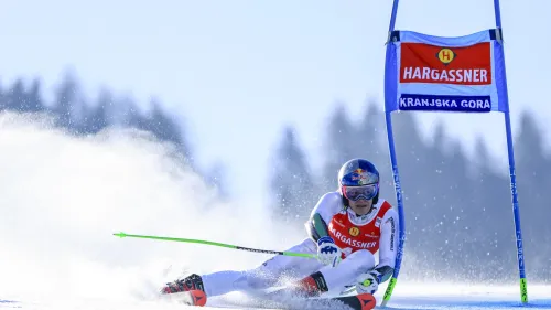 Pinheiro Braathen prova a riaprire la coppa di gigante: l'olimpionico comanda a K. Gora, Odermatt paga quasi un secondo