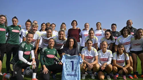 Una tigre... bianconera: dopo un'altra giornata al J Medical, Federica Brignone ospite a Vinovo della Juventus Women