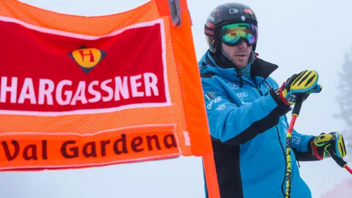 Oggi è una Val Gardena splendida, alle 11.45 via al super-g. Casse: Poca curva e neve veloce, vedremo chi si adatterà