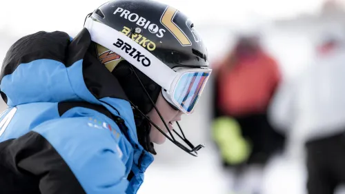 Levi attende le slalomiste, alle 10.00 si parte con la 1^ manche: apre Swenn Larsson