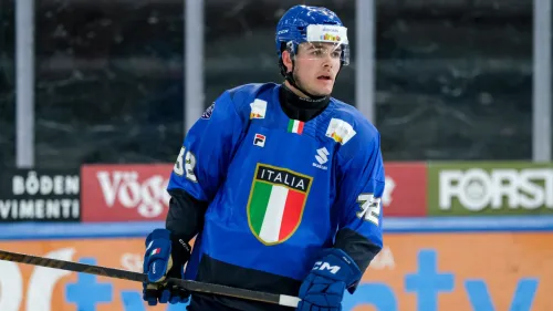 Gli azzurri dell'hockey tengono il ritmo della Svezia per due periodi, poi cedono agli assi della NHL, ma che debutto!