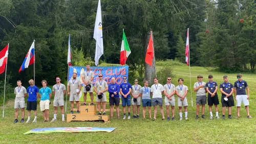 A Lavarone una pioggia di successi azzurri nel week-end di slalom per lo sci d'erba internazionale
