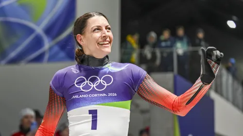 A 36 anni, Janine Flock chiude il cerchio: oro olimpico meritatissimo per l'austriaca, Kreher è argento