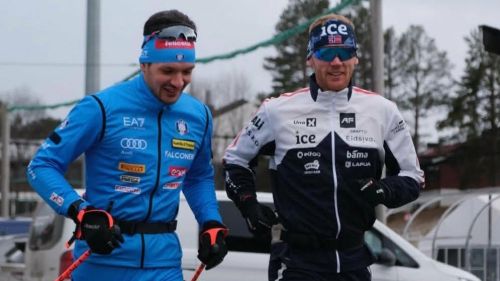 Le lacrime di Giacomel per l'amico scomparso: 