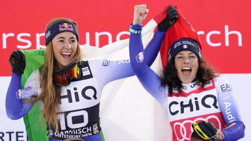 Flora Tabanelli perfetta in qualificazione, giovedì la finale del big air di Tignes per sognare anche la generale