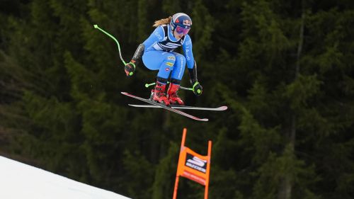 Haugan spegne la festa austriaca a Schladming e si prende la night race di slalom! Vinatzer nei 15, Gross saluta