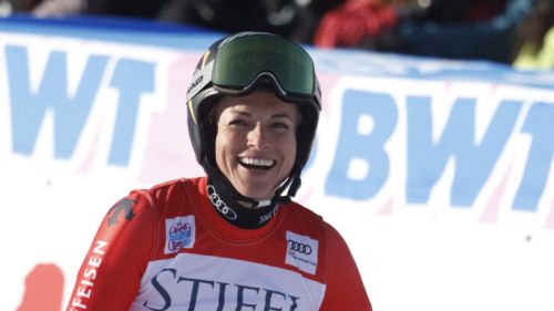 Si rivede Robinson! A Killington comanda Alice, ma sono tutte incollate e Bassino... ci crede