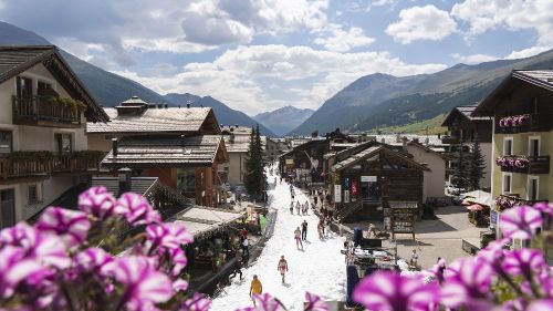 Un dramma per la comunit&agrave; di Livigno e la famiglia Galli: Teo, promessa del fondo, ha perso le sorelle Dana e Camilla