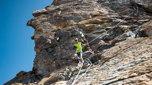 Il Mago ad un passo dall'impresa: trema il record FKT di Jornet sul Cervino, Nadir Maguet da applausi