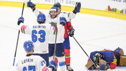 Mondiali 1^ Divisione, parte bene l'avventura degli azzurri in casa: Romania battuta 6-1