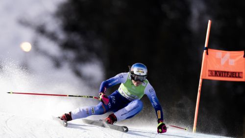 Escono tanti big nella 1^ manche dello slalom mondiale degli uomini, comanda Braekken su Wissting e Uhlir