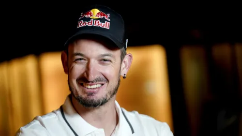 Che coppia di jet azzurri a Las Vegas: Goggia e Paris nel paddock di F1 per una notte prima di tornare a Copper