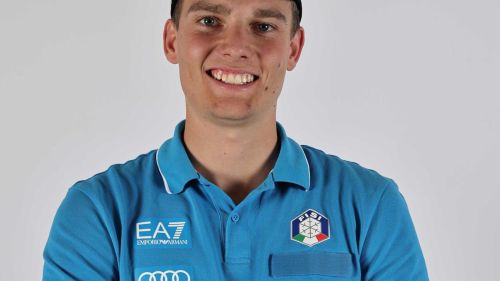 Felix Loch cuore d'oro: il fuoriclasse tedesco dello slittino si è recato in Polonia per aiutare i profughi ucraini