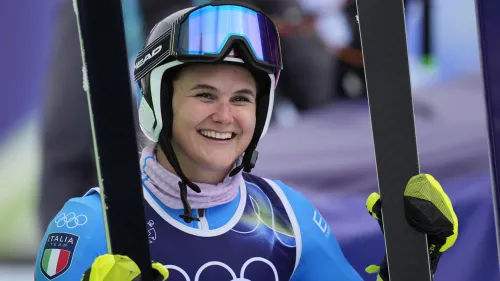 Pioggia di rinunce a Cortina per l'ultima prova, Pirovano, Goggia e Nicol Delago ai box. Shiffrin sarà in gara con Johnson