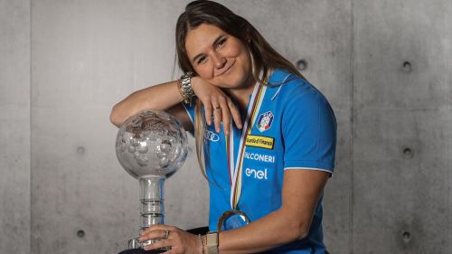 Laura, &egrave;... Verissimo: 