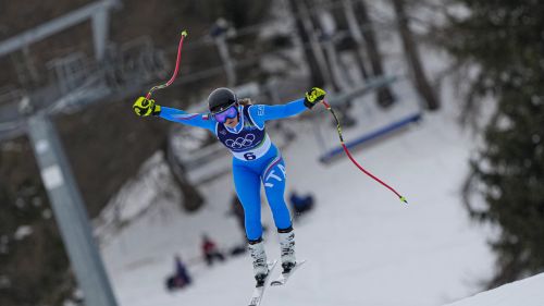 Johnson da pronostico, nonostante il meteo: per il podio &egrave; tutto aperto con Pirovano ottima, Goggia sbaglia