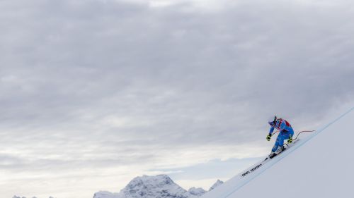 Immensamente Lindsey Vonn! Folle impresa a Sankt Moritz, la regina è tornata. Goggia sul podio