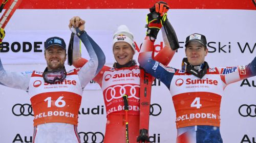 Dalla nebbia di Adelboden spunta sempre Odermatt: dominio totale nel tempio, De Aliprandini salva l'Italia