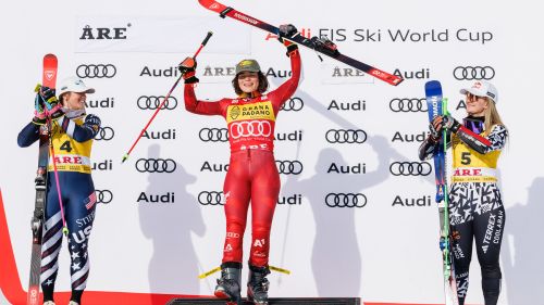 Dieci anni dopo Eva-Maria Brem &egrave; festa austriaca in gigante. Scheib, te la sei meritata: 