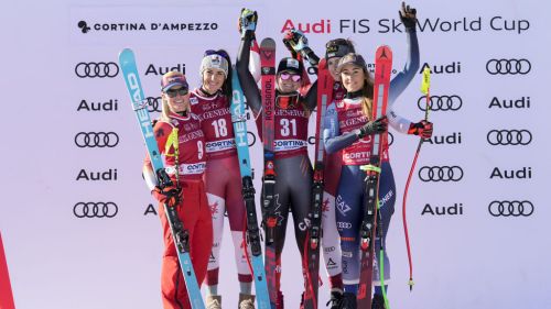 Le classifiche di CdM dopo la prima discesa a Cortina: Goggia, +74 pt su una Venier... scatenata