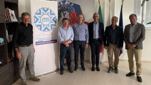 Snowboard parallelo, gli azzurri a Livigno dall'11 al 14 giugno per un altro raduno