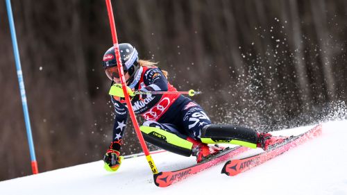 Shiffrin, da fuoriclasse: Aicher c'è, ma sua maestà rifila oltre un secondo a tutte nella 1^ di Hafjell