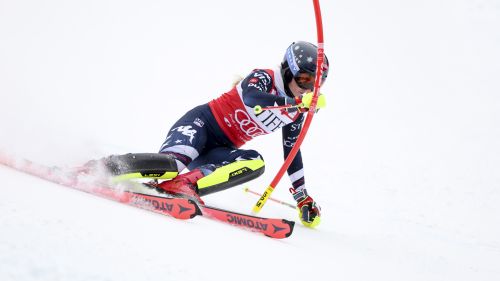Holdener è una leonessa, Shiffrin le risponde e comanda anche lo slalom di casa a Copper Mountain