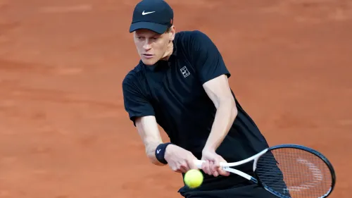 Leggendario Sinner: batte Alcaraz sulla terra rossa e a Monte-Carlo torna numero 1 al mondo!