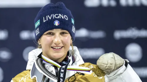 Flora Tabanelli brinda ai suoi 18 anni mentre le colleghe aprono la CdM a Stubai. Il sogno olimpico è ancora vivo
