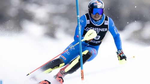 Haugan spegne la festa austriaca a Schladming e si prende la night race di slalom! Vinatzer nei 15, Gross saluta