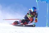 A Levi è già sfida in allenamento: Shiffrin e Vlhova, l'opening di slalom è... sei a cinque!