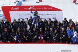 La festa è sempre azzurra, paradiso Brignone per la prima a Cortina: 