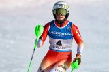 Una splendida campionessa del mondo di slalom: Camille Rast è oro a Saalbach, sul podio Holdener e Liensberger